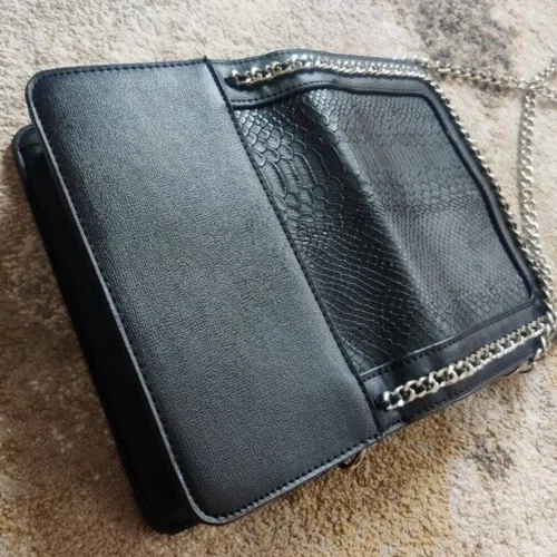 Bandolera Primark negra Foto 2 de 4