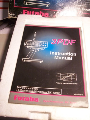 Futaba 3pdf-fm magnum racer radio transmitter w/ (3) r113f receivers - Picture 2 of 8