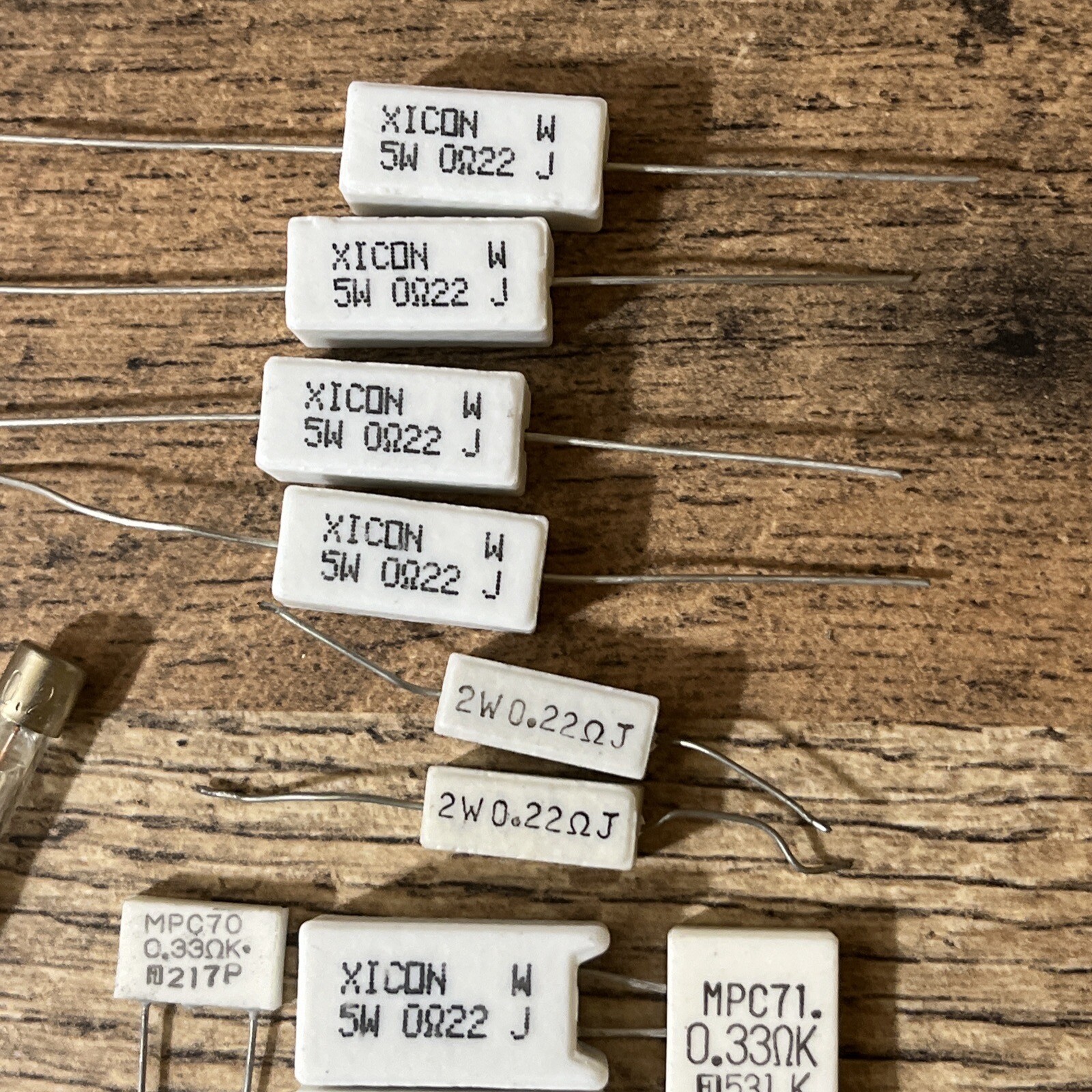 Lot 75+ Vtg Sprague Siemens Xicon Noble Resistors Capacitors Diodes