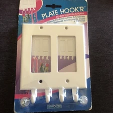 Plate HookR Double Wall Switch Plate - 4 Hooks