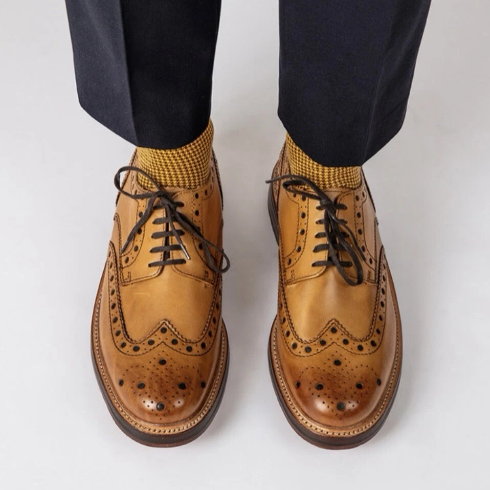 Grenson Archie Brogue Wingtip in Tan size UK 10-1/2 G Grenson Archie Brogue Wingtip in Tan size UK 10-1/2 G main image 2