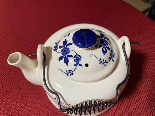 Vintage CM Inc Porcelain Blue & White Tea Pot with Wire Handle - Picture 2 of 6