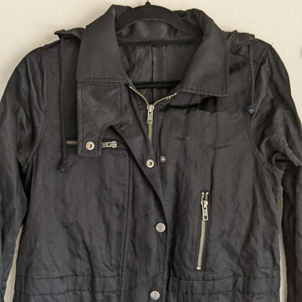 Joie Silky Nylon Barker Nylon Zipper Anorak Rain Jacket With Joie Silky Nylon Barker Nylon Zipper Anorak Rain Jacket With