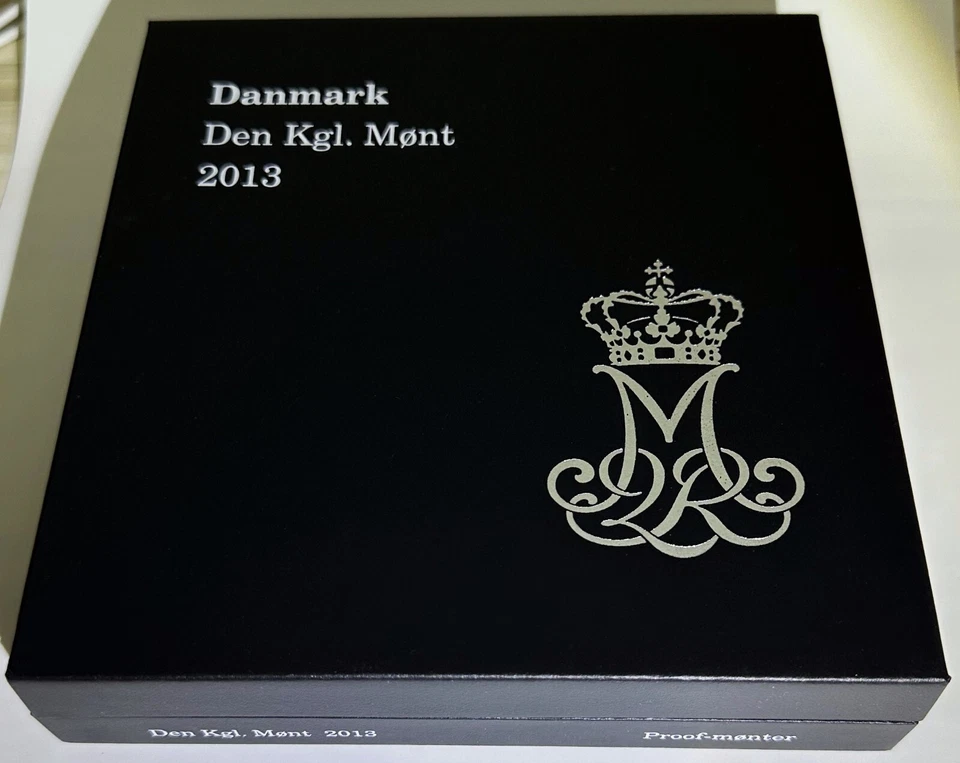 Denmark 2013 6pcs Mint Coins Proof Set + Silver Royal King Frederik Medal PS11 - Image 3 of 4