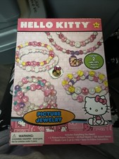 Hello Kitty Childs Picture Jewelry Bead And Charm Craft Fun Birthday Gift Kit