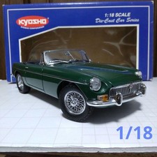 MG MGB Mk.1 1/18 Kyosho Green Model Car Used