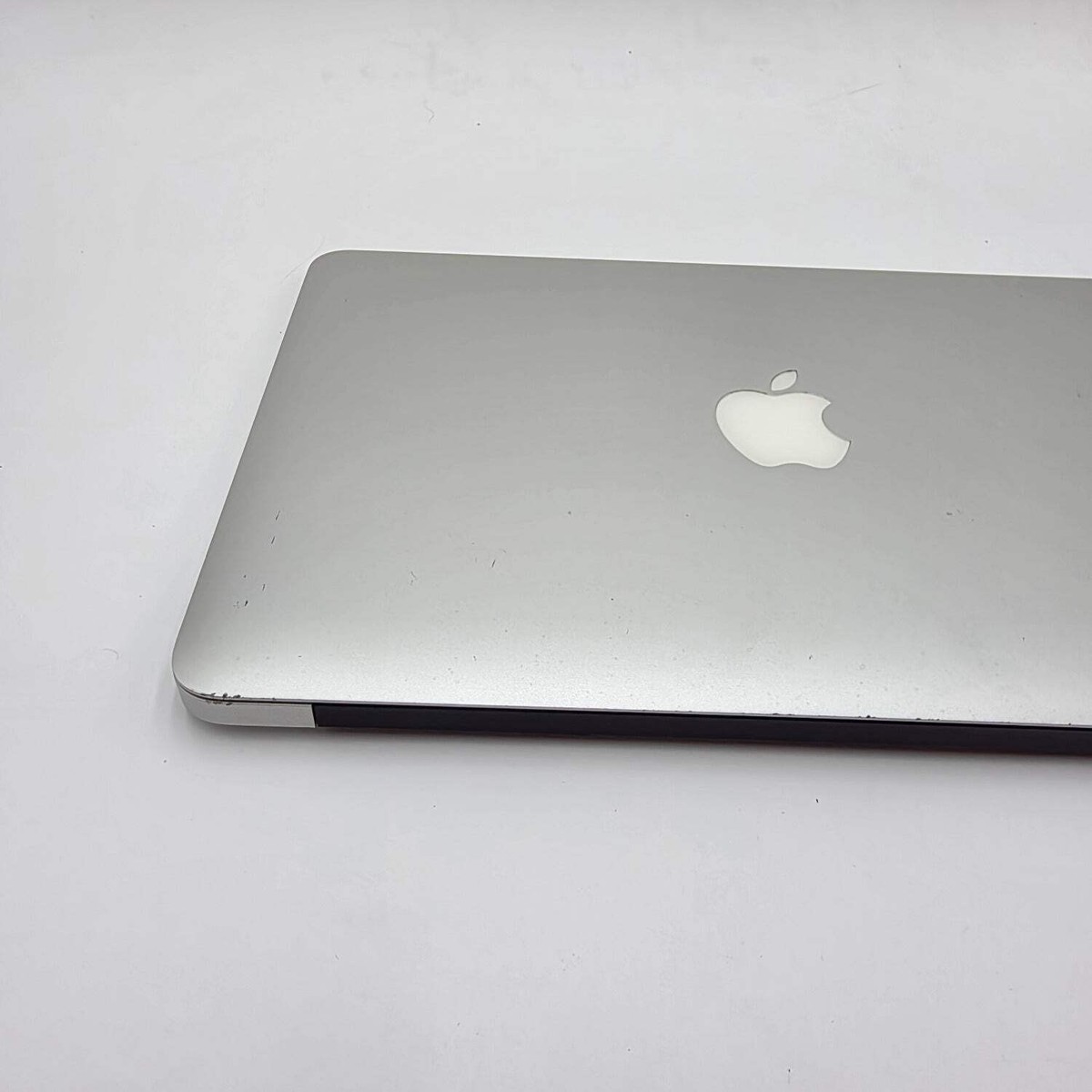 Buy Apple MacBook Air 11in ( 128GB SSD, Intel Core I7-5650U, 2.2