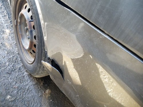 2002 TOYOTA CAMRY LEFT AND RIGHT SIDES HOOD HINGES - Picture 8 of 12