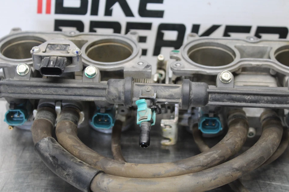 12 INJETORES PRINCIPAIS DE COMBUSTÍVEL/CORPOS DO ACELERADOR HONDA CB1000R BB200 - Imagem 4 de 4