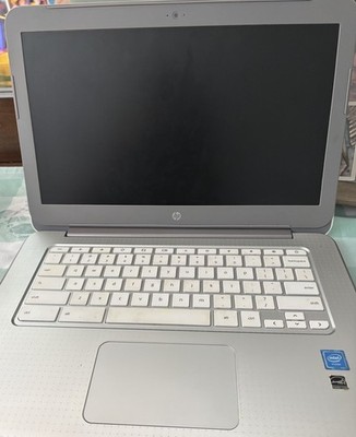 HP Chromebook 14-ak050nr Intel Celeron N2940 1.83GHz 4GB DDR3 16GB SSD14'' Laptop
