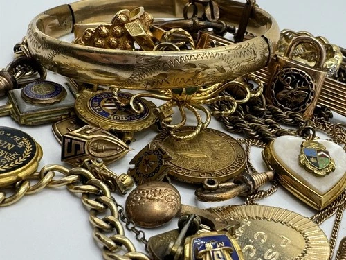 Lot Of Antique GOLD FILLED jewelry Mix Victorian Art Deco Pins Awards Old  110gr