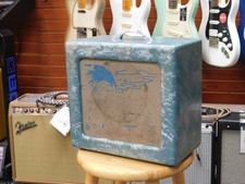 Magnatone Varsity M-197-3-V Vintage TUBE Amplifier Mother of Toilet Seat!