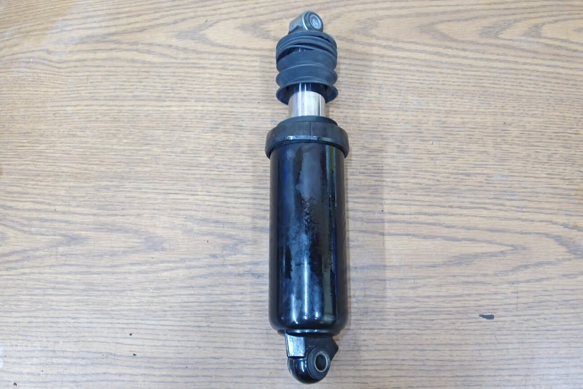 Harley-Davidson Rear Air Shock Showa 54565-97B