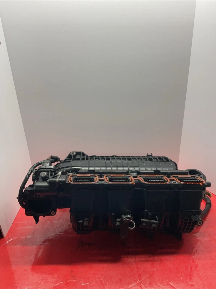 Toyota Highlander 2017-2022 2,7 Lt colector de admisión superior Foto 2 de 4