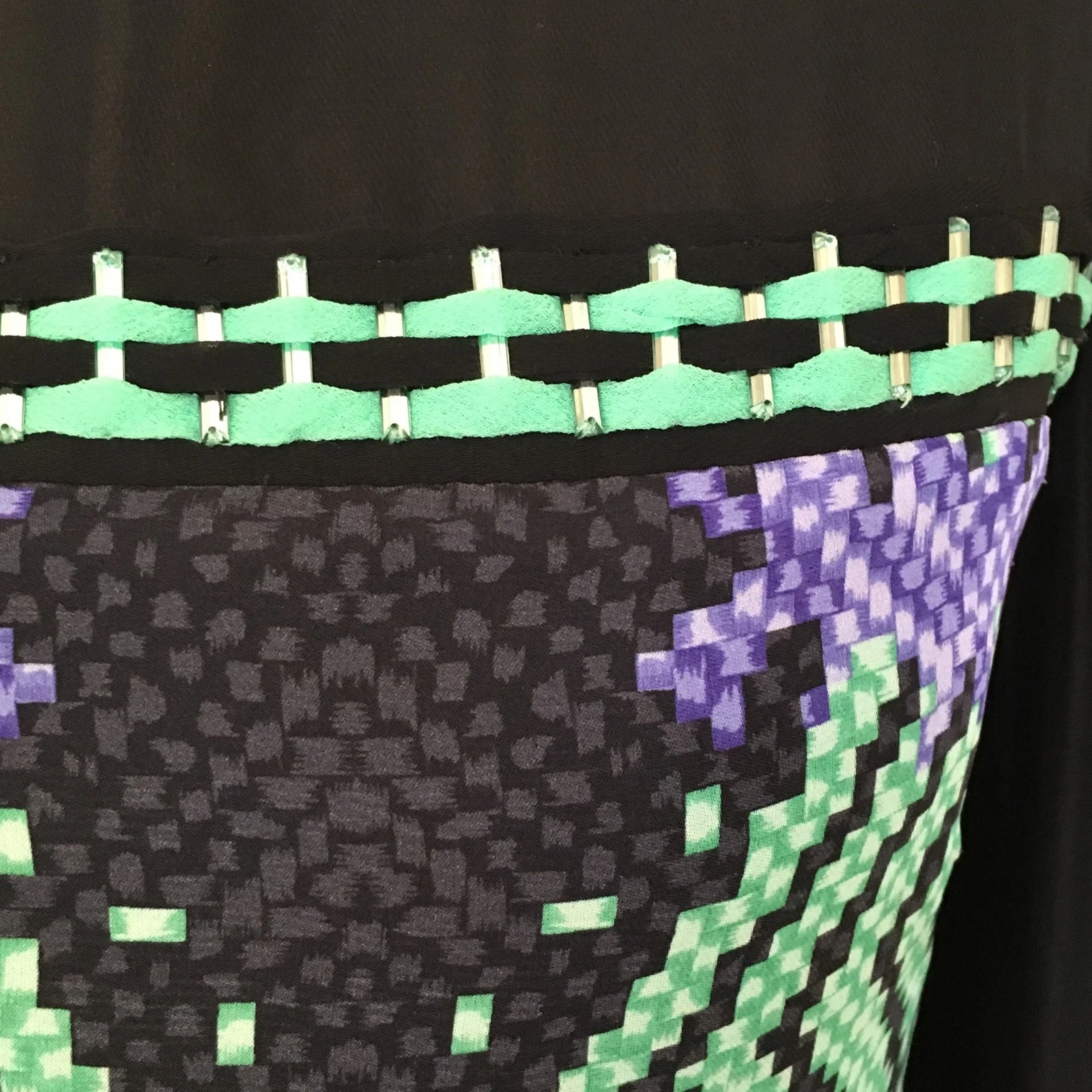 Abito Versace nero in seta manica lunga sopra il ginocchio a tubino Taglia 38 Taglia 2