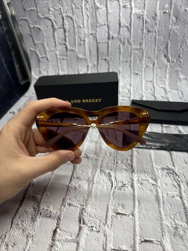 Coco and Breezy Moxi Cat Eye Sunglasses 104/Blonde Tortoise 53mm 19mm 145mm - Picture 3 of 7