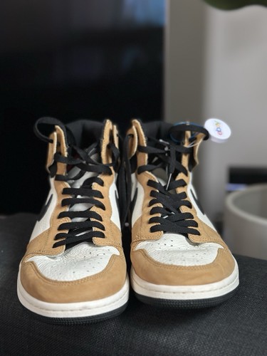Taglia 11,5 - Jordan 1 Retro High OG Rookie dell'anno 2018. VNDS - Foto 4 di 5