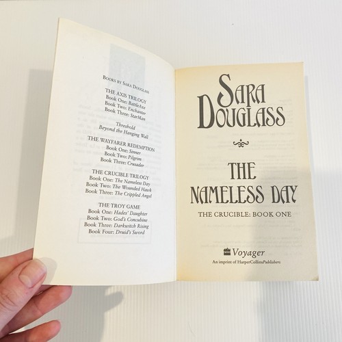Sara Douglass The Nameless Day The Crucible Book 1 Paperback - Picture 5 of 7