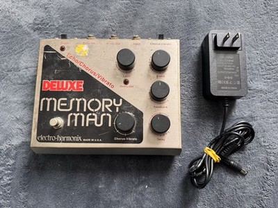 Electro-Harmonix Deluxe Memory Man Chorus/Vibrato Analog Pedal Tested & Working