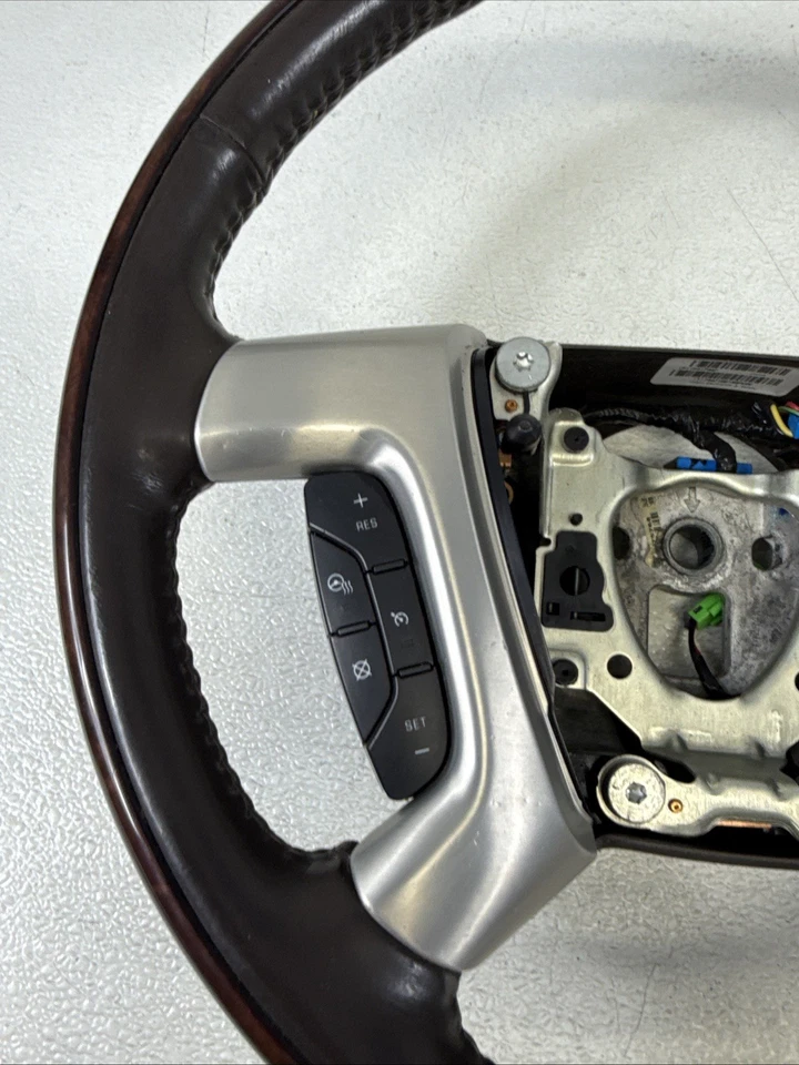 07-14 Escalade Denali Leather Heated Steering Wheel OEM Woodgrain & Cocoa Brown - Image 2 of 4
