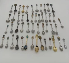 Lot of 50 Vintage Travel Souvenir Collector Spoons Mixed States & Countries