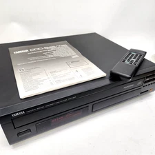 YAMAHA CDC-845 Natural Sound 5 Disc CD Changer with Remote & Manual, Works Great