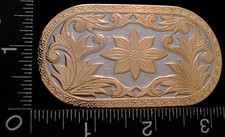 LI14111 NOS VINTAGE  OBLONG SHAPE FLORAL DESIGN  FASHION BELT BUCKLE