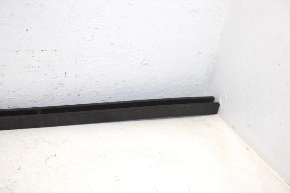 Arctic Cat Cougar 1996 OEM Skid Rail Wearstrip 2604-257 SA7 Foto 4 de 4