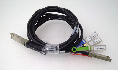 Amphenol 100G QSFP28 to 4x 25G SFP28 DAC Breakout Cable 2m 30AWG NDAQGF-F302