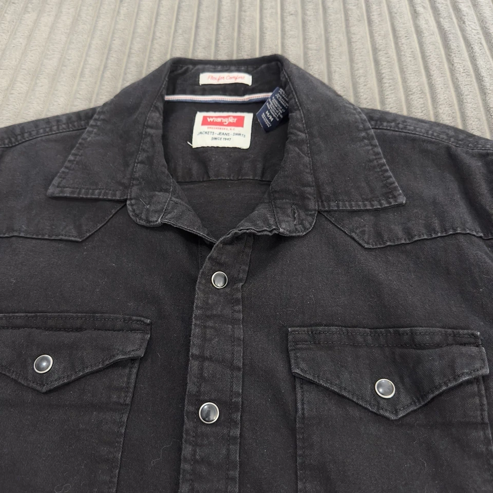 Wrangler Western Shirt Mens M Black Denim Cowboy Pearl Snap Work Heavy Weight - Image 3 of 4