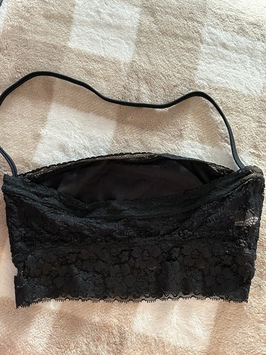 Reggiseno a fascia in pizzo nero taglia small intimamente libero bordo smerlato con cinturino - Foto 3 di 4