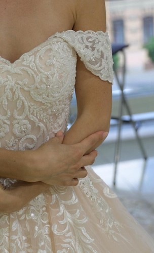 Brautkleid Hochzeitskleid Perlen Kristallen Maßafnertigung lange Schleppe Rosa - Bild 6 von 15
