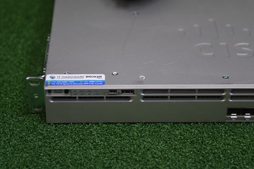 Cisco WS-C3850-12XS-E V02 Catalyst 12 SFP+ ports with Mount Rack Mount & 1 PSU - 第 2/7 張圖片