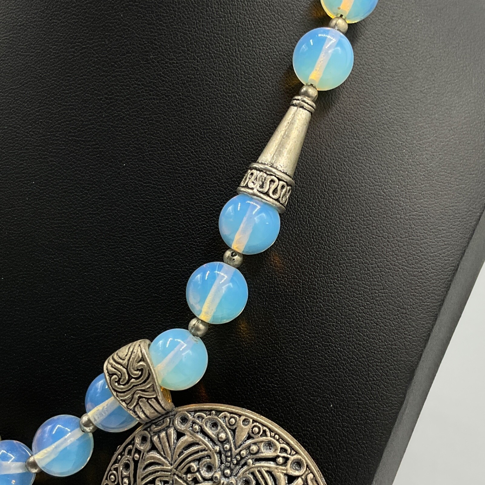 Statement Necklace Large Silver Tone Medallions O… - image 4