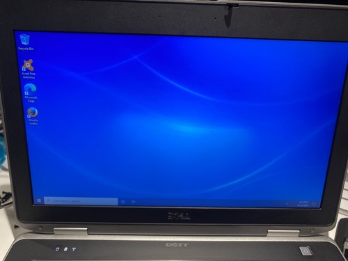 DELL Latitude E6430  i5-3340m 2.7GHz 8GB MEM 250HDD w/Dock station
