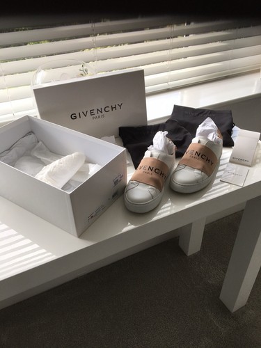 womens givenchy trainers