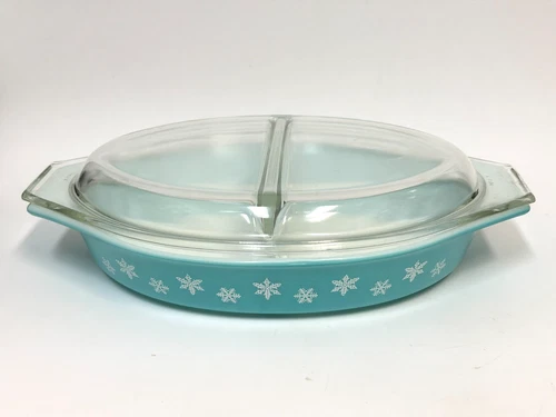Vintage Pyrex Turquoise Snowflake 1.5 Quart Divided Casserole Dish W/ Lid