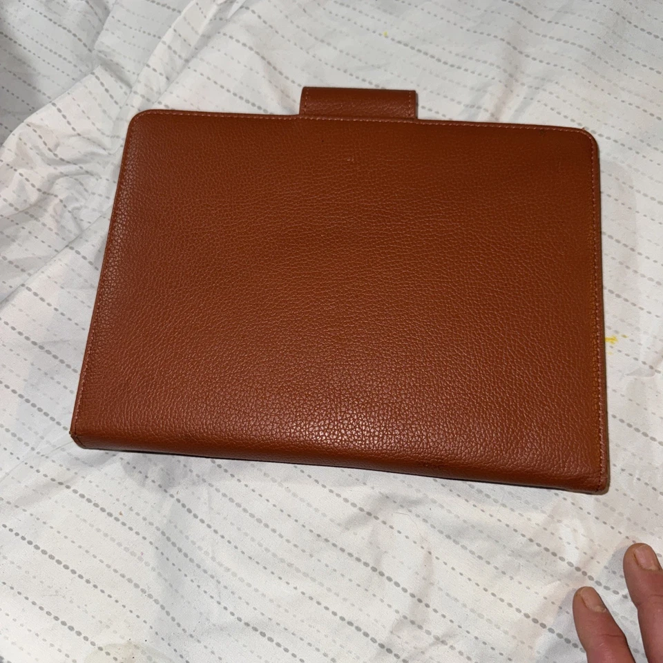 Teclado Bluetooth de cuero recargable para Samsung de 10,5 pulgadas Foto 4 de 4