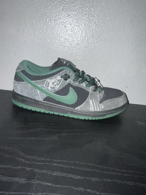 Dunk Low Pro Green Gorge Black N White Summits