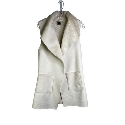 Love Token Andrea Vest Womens Medium Cream White Faux Sherpa Knit Back Scandi