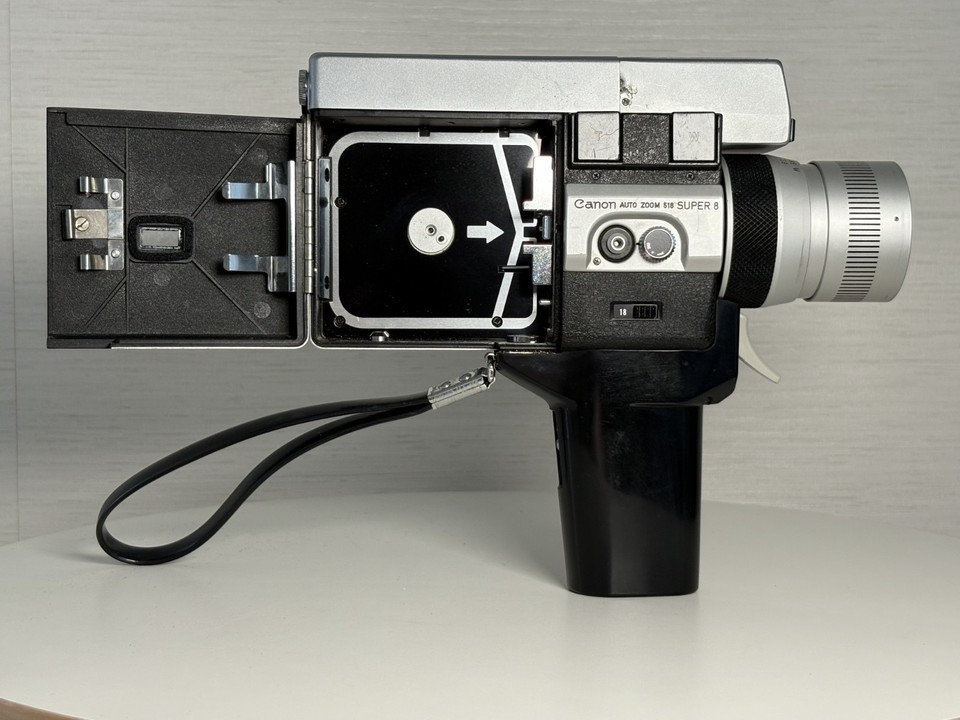 Canon Zoom 518 Super 8 - Film camera 1964 (Gebraucht) in Basel für CHF