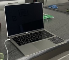 Apple MacBook Air