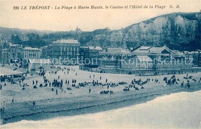 Le Treport La Plage a Maree Haute le Casino et l H