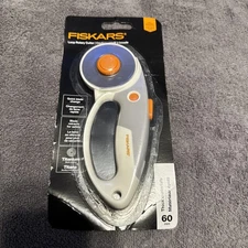 Fiskars 60mm Rotary Cutter for Fabric with Ergonomic Loop Grip And Comfort