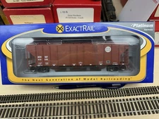Exactrail Platinum BNSF P-S 4427 Cu Ft Grain Hopper #414536 NOS