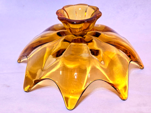Vintage VIKING GLASS Epic 8-Petal Lotus HONEY AMBER Compote Bowl - SHIPS FREE - Picture 4 of 4