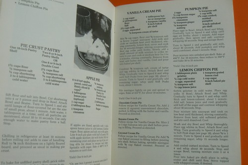 KitchenAid Electric Housewares,1970s, recipes, instruction,K5A,warranty card VTG - Picture 9 of 10