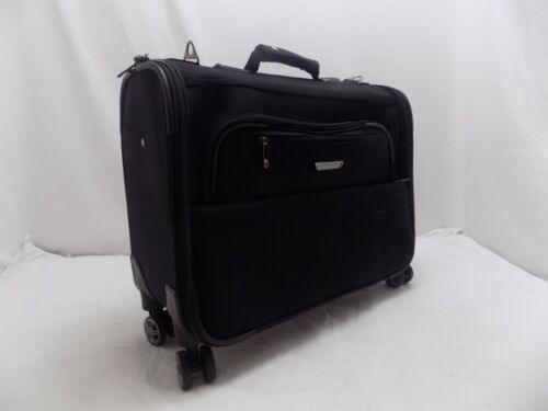 Traveler's Choice Carry-On Softside 8-Wheeled Spinner Garment Bag Luggage S4A - Picture 2 of 6