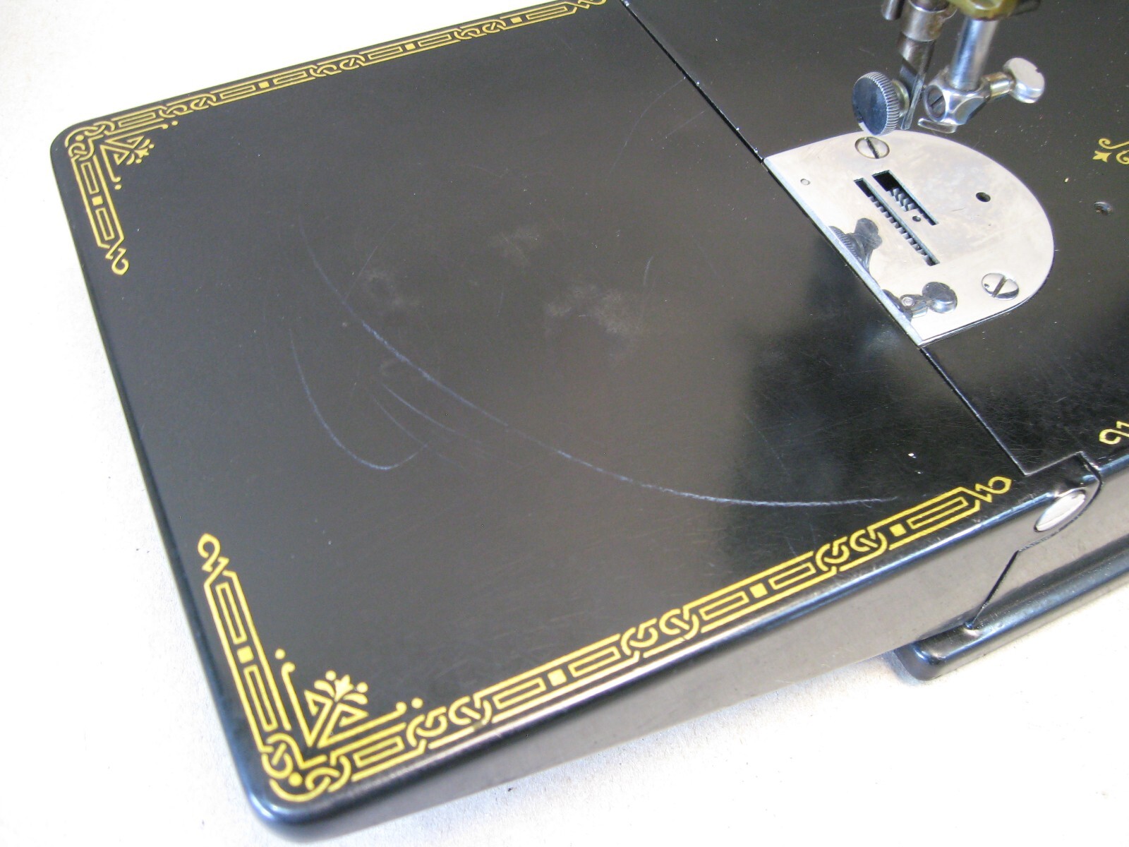 Vtg 1939 Singer 221 Featherweight Nice Sewing Machine Hull Only 4 Parts