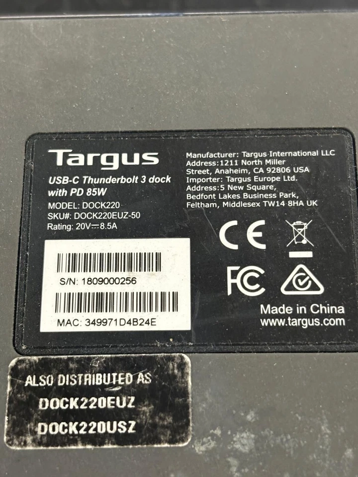 Lote de 3 estaciones de acoplamiento Targus Thunderbolt 3 sin fuente de alimentación DOCK220USZ-50 Foto 3 de 3